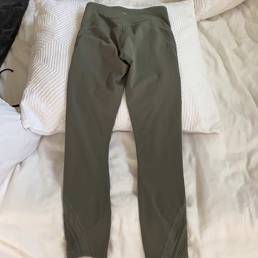 Lululemon boot camp legging Grey sage 4 - Picture 5 of 7